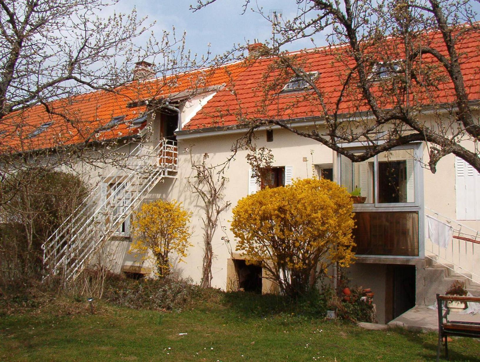Bed and Breakfast La Longere Des Gillettes Bezenet Экстерьер фото